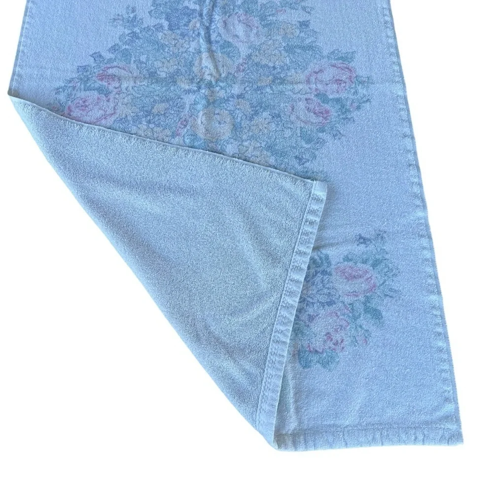 Vintage Cottagecore Floral Bow Coquette Bath Towel Cotton Velour 26” x 45” GUC